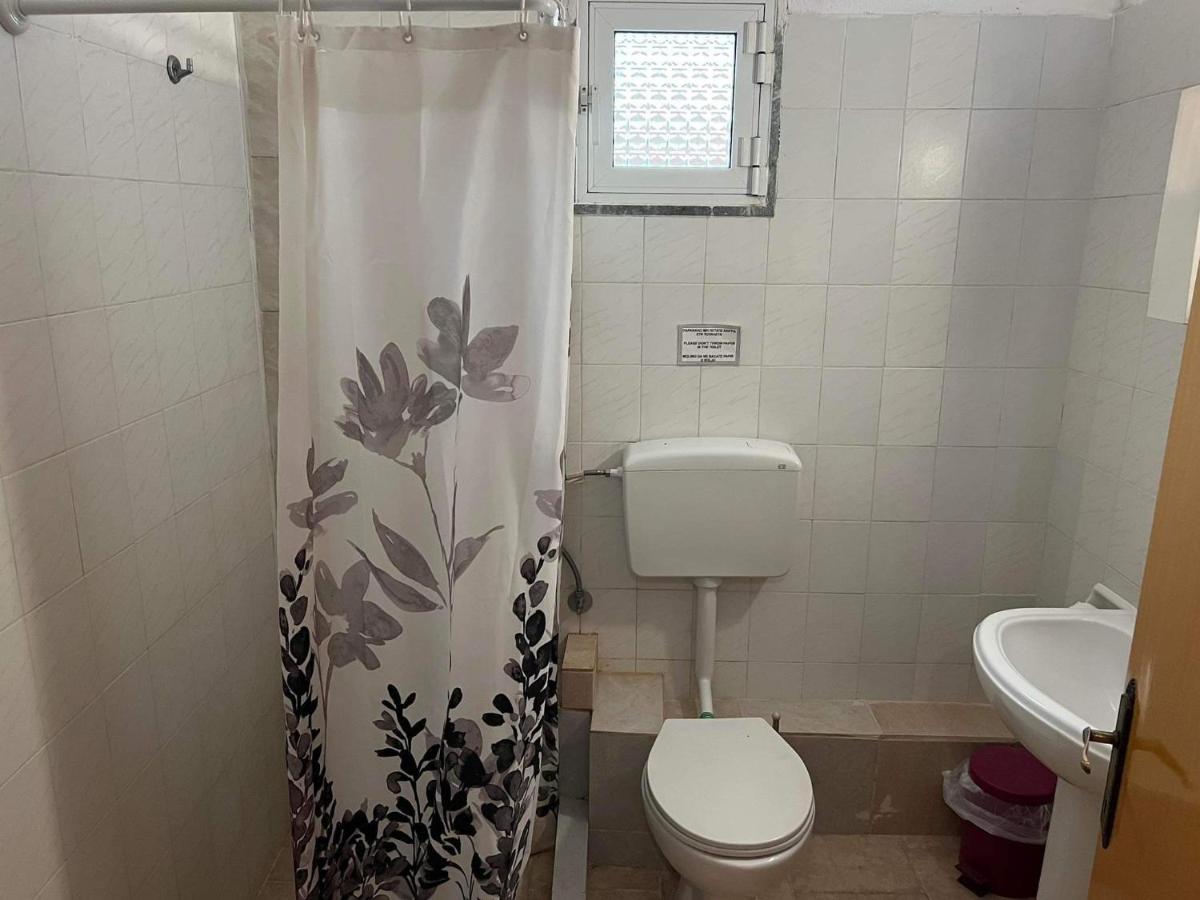Athanasiadis Studios Vrasná Exteriér fotografie